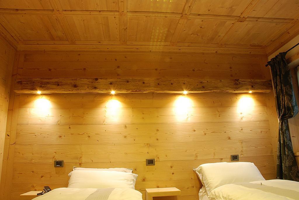 Jaegerhaus Agriturismo Cortina dʼAmpezzo Pokój zdjęcie