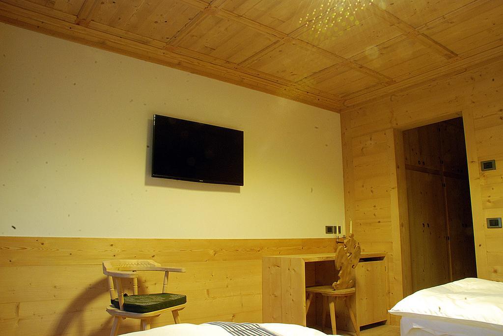Jaegerhaus Agriturismo Cortina dʼAmpezzo Pokój zdjęcie